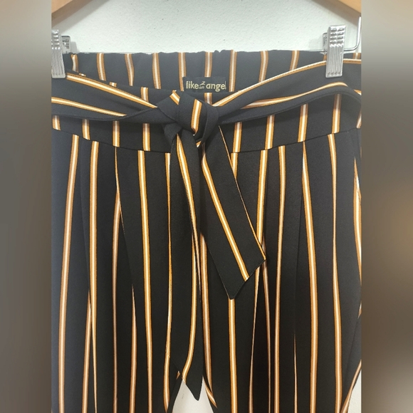 Like an Angel Multi Color Pants Size: Large - Picture 4 of 5